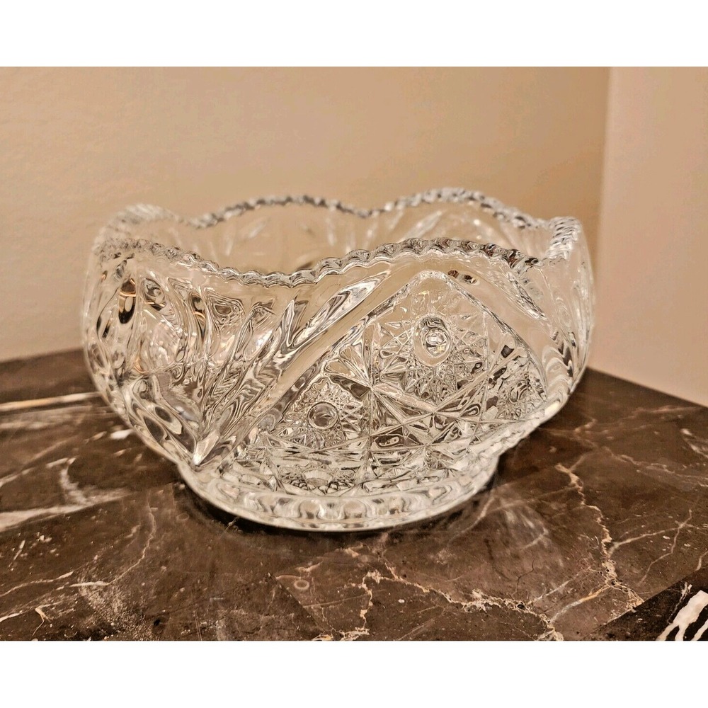 L E Smith 7 " Pressed Glass Ruffled Edge Serving Bowl - Picture 4 of 11
